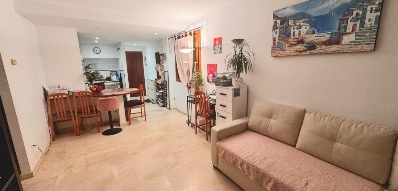 Venta - Apartamento / piso -
Torrevieja - Punta prima