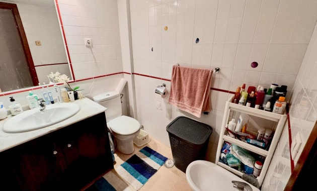 Venta - Apartamento / piso -
Torrevieja - Punta prima
