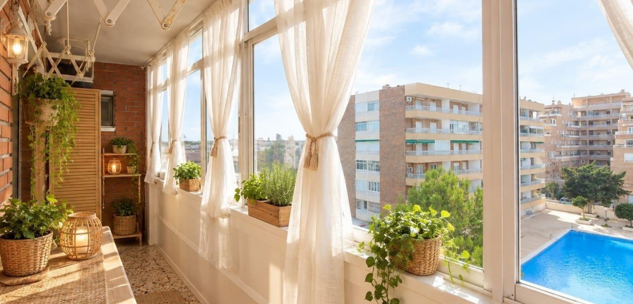 Venta - Apartamento / piso -
Torrevieja - Punta prima