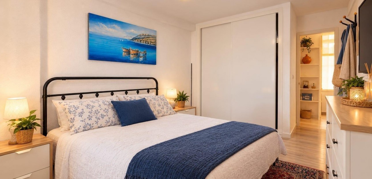Venta - Apartamento / piso -
Torrevieja - Punta prima