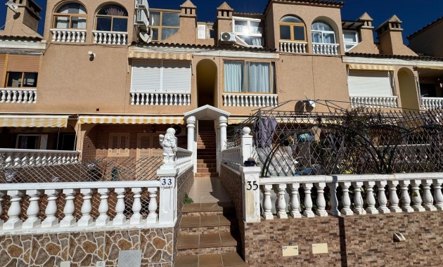 Venta - Bungalow -
Torrevieja - Los Balcones - Los Altos del Edén