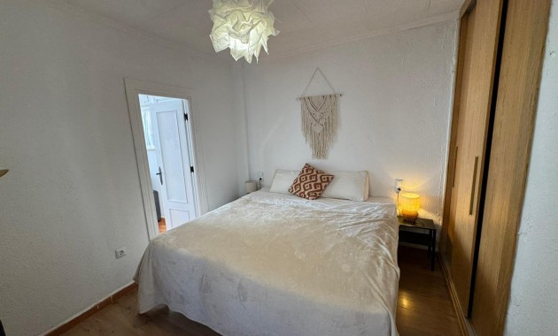 Venta - Bungalow -
Torrevieja - Los Balcones - Los Altos del Edén