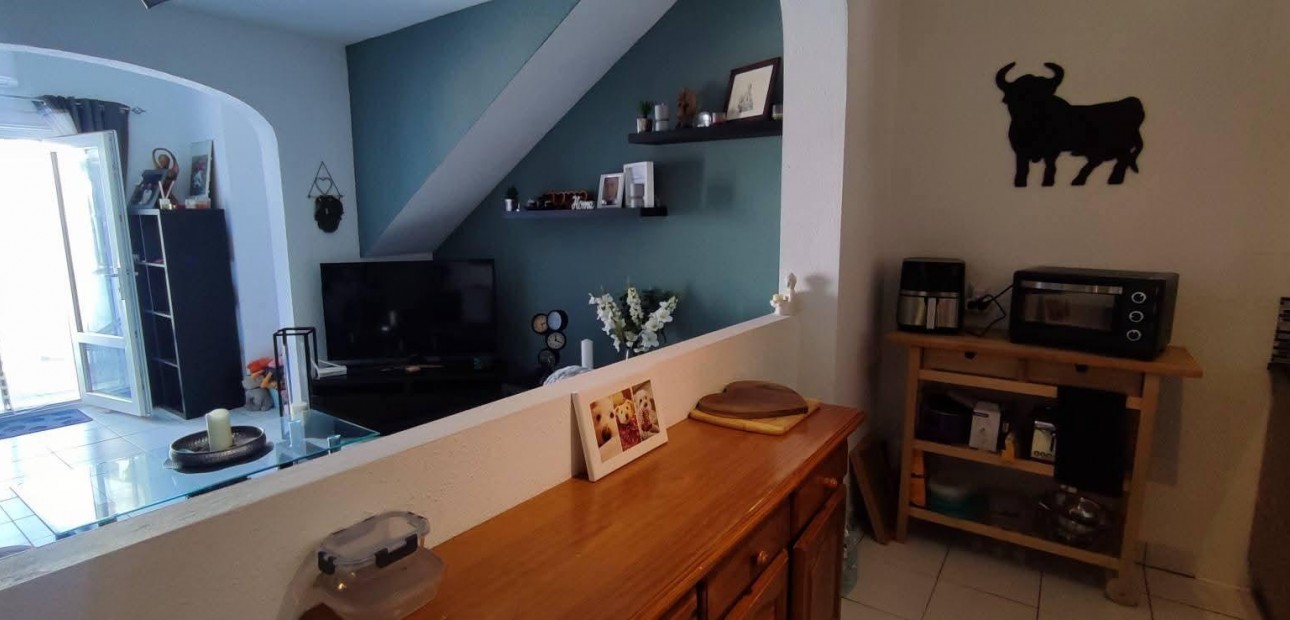 Venta - Apartamento / piso -
Torrevieja - La Mata pueblo