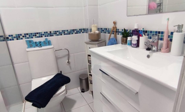 Venta - Apartamento / piso -
Torrevieja - La Mata pueblo