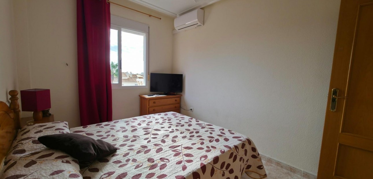 Venta - Apartamento / piso -
Torrevieja - Torreblanca