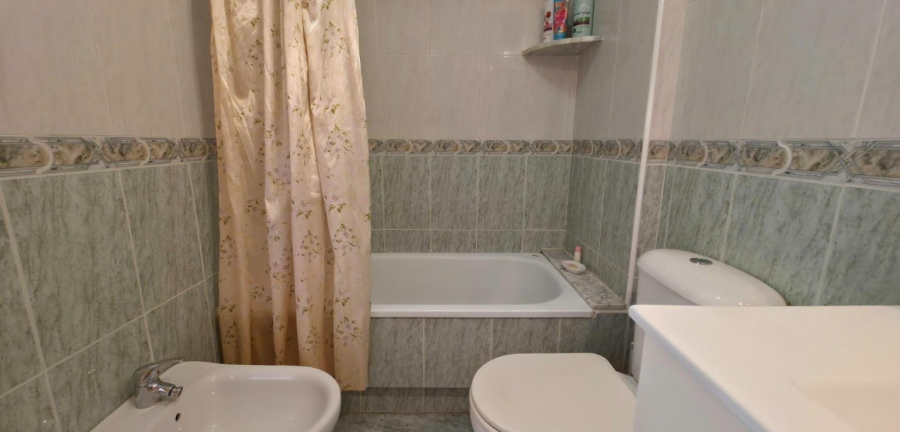 Venta - Apartamento / piso -
Torrevieja - Torreblanca