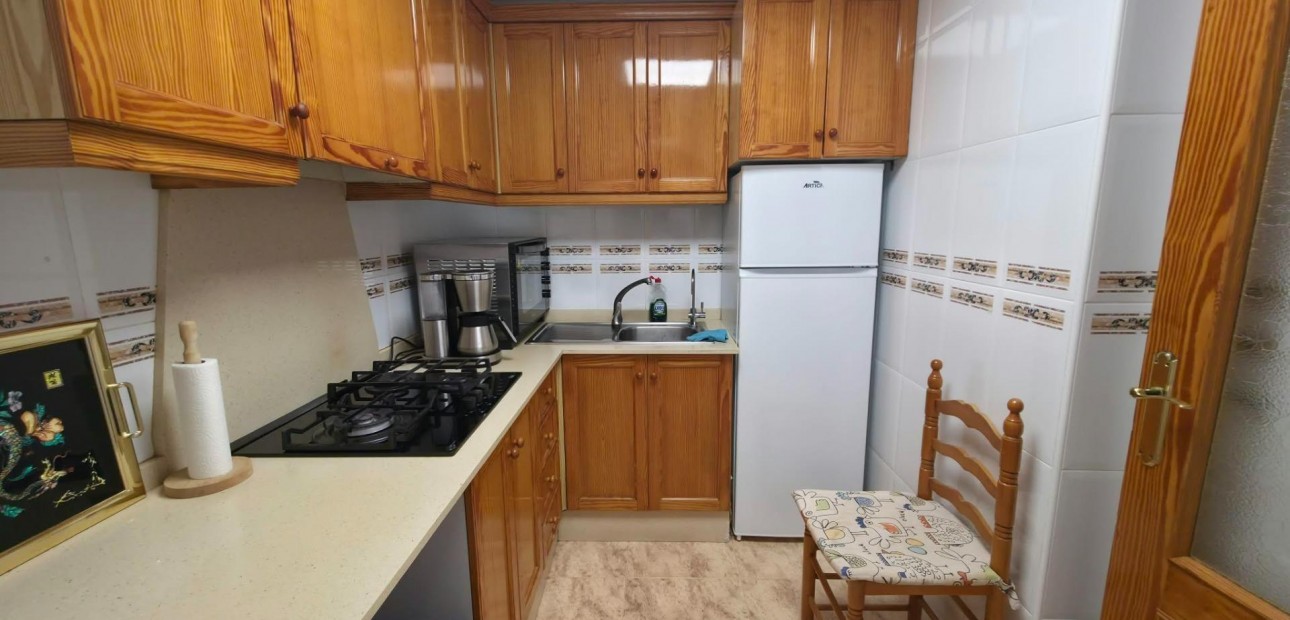 Venta - Apartamento / piso -
Torrevieja - Paseo maritimo
