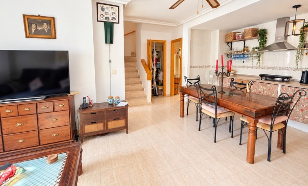 Venta - Semi - Detached Villa -
Alicante - La Florida