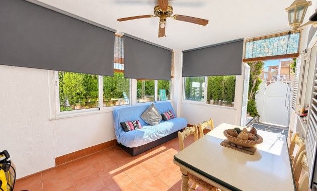 Venta - Semi - Detached Villa -
Alicante - La Florida