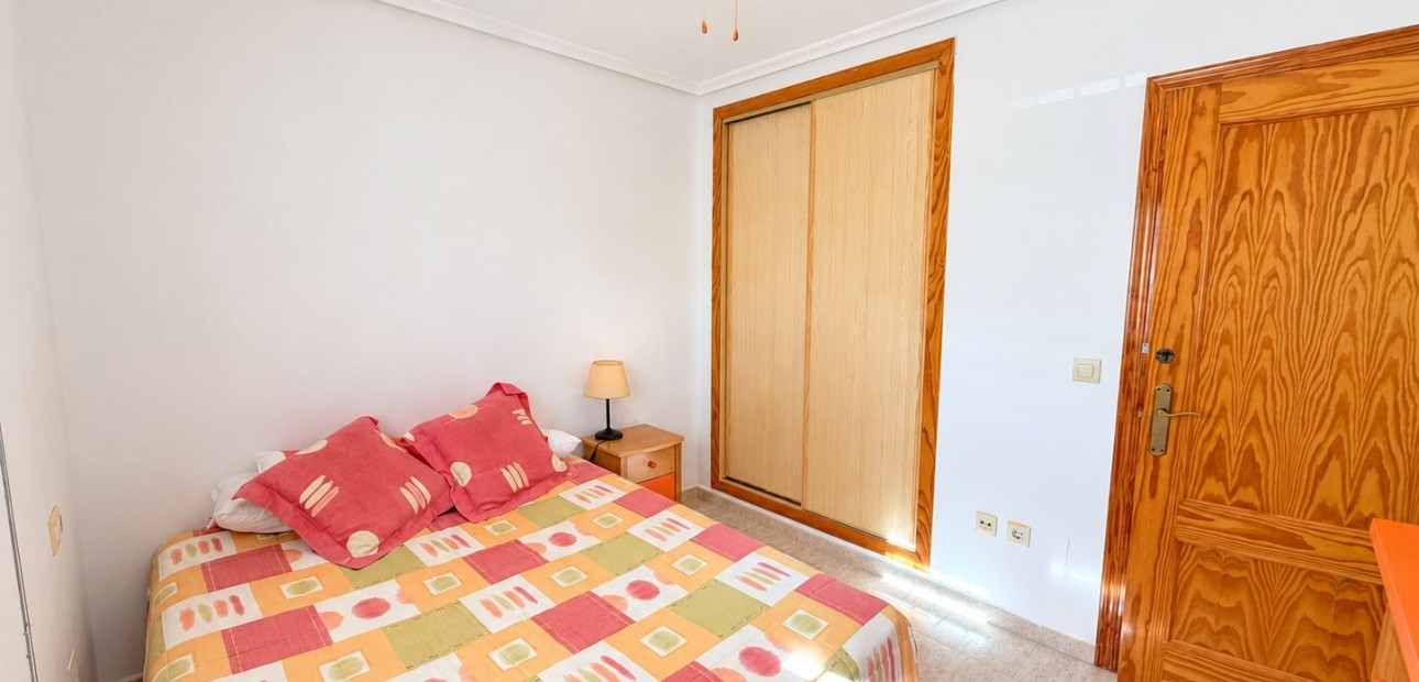Venta - Semi - Detached Villa -
Alicante - La Florida