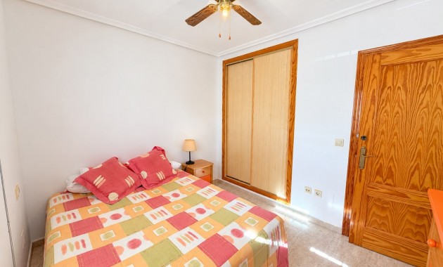 Venta - Semi - Detached Villa -
Alicante - La Florida