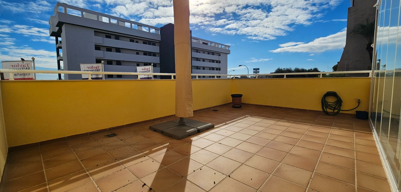 Herverkoop - Appartement / flat -
Torrevieja