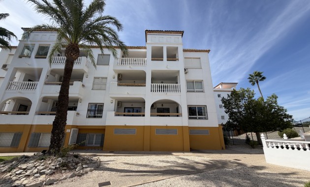 Sale - Apartment / flat -
Orihuela Costa - Villamartin