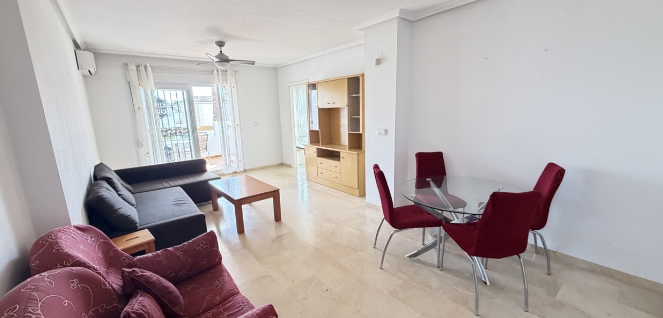 Sale - Apartment / flat -
Orihuela Costa - Villamartin