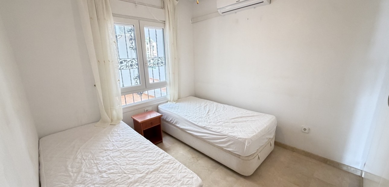 Sale - Apartment / flat -
Orihuela Costa - Villamartin