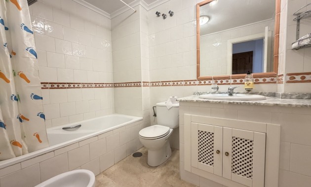 Sale - Apartment / flat -
Orihuela Costa - Villamartin
