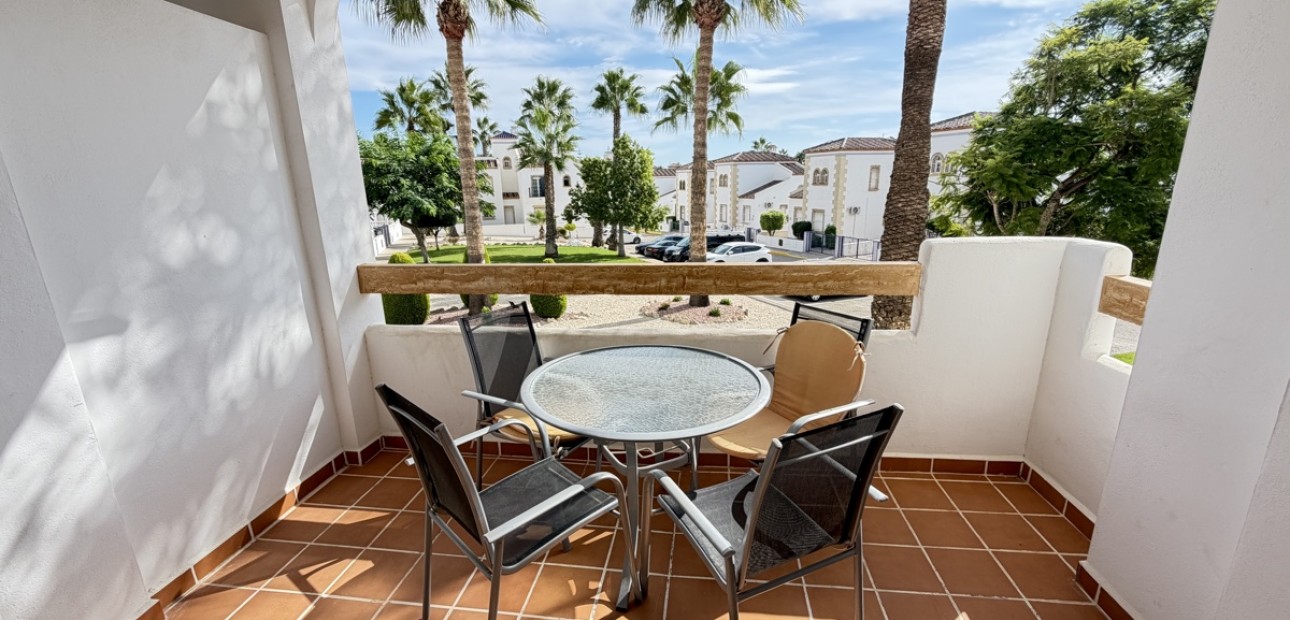 Sale - Apartment / flat -
Orihuela Costa - Villamartin