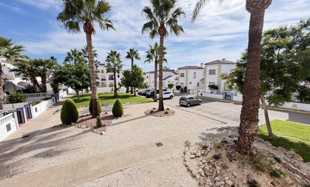 Sale - Apartment / flat -
Orihuela Costa - Villamartin