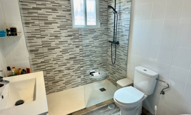 Venta - Villa -
Ciudad Quesada