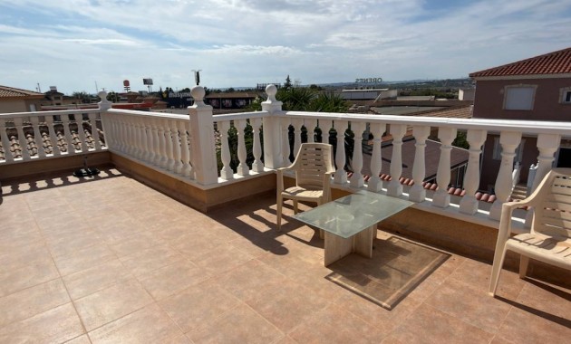 Venta - Villa -
Ciudad Quesada