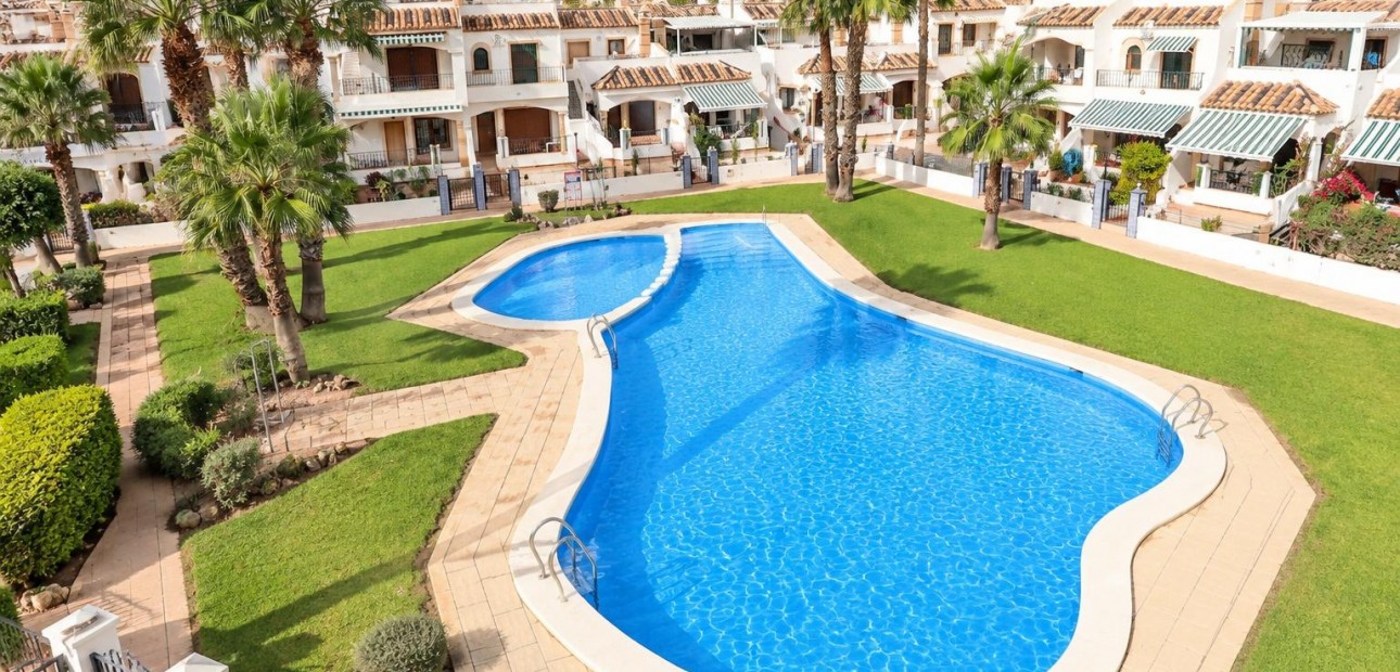 Venta - Duplex -
Orihuela Costa - PAU 8