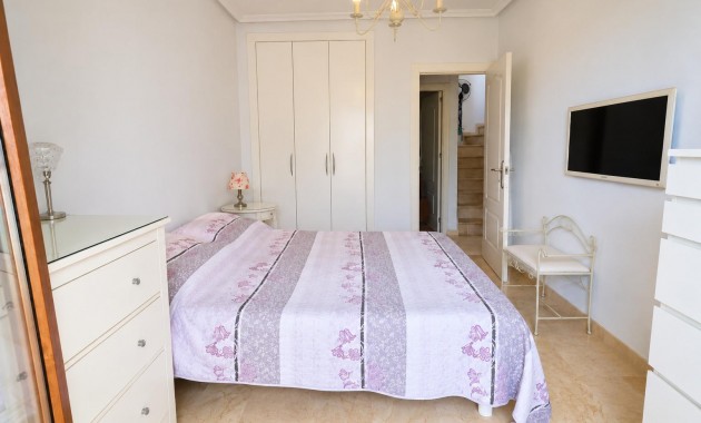 Venta - Duplex -
Orihuela Costa - PAU 8
