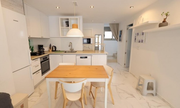 Venta - Villa -
Orihuela Costa - Villamartín-Las Filipinas