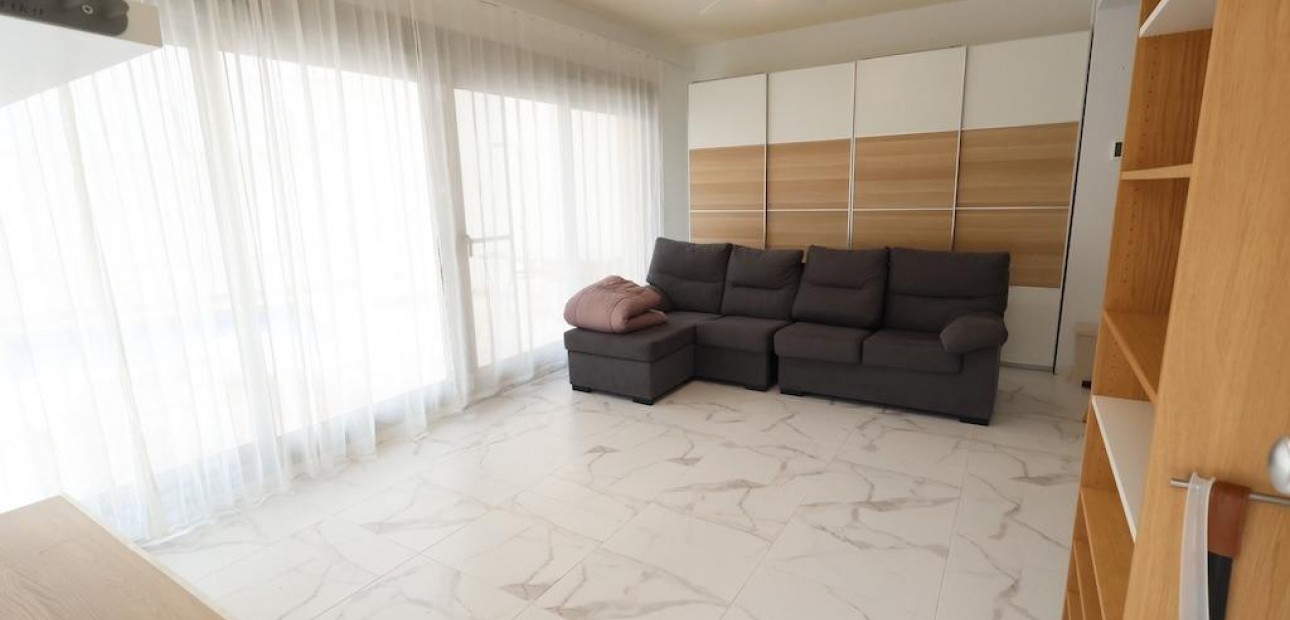 Venta - Villa -
Orihuela Costa - Villamartín-Las Filipinas