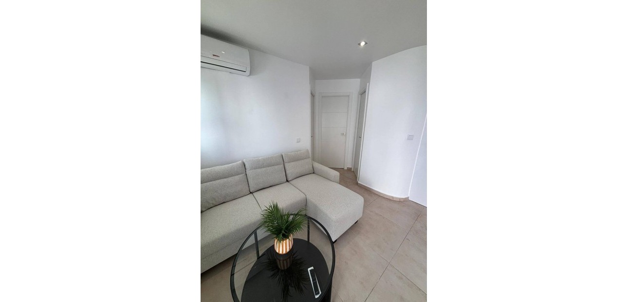 Venta - Apartamento / piso -
Orihuela Costa - La Regia