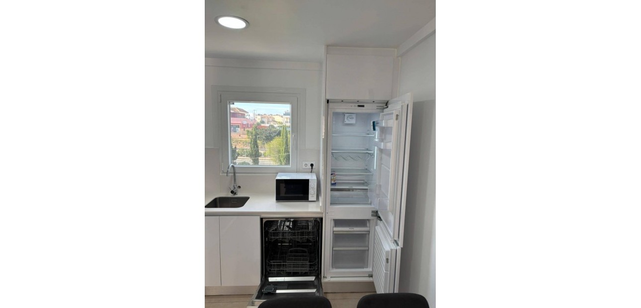 Venta - Apartamento / piso -
Orihuela Costa - La Regia
