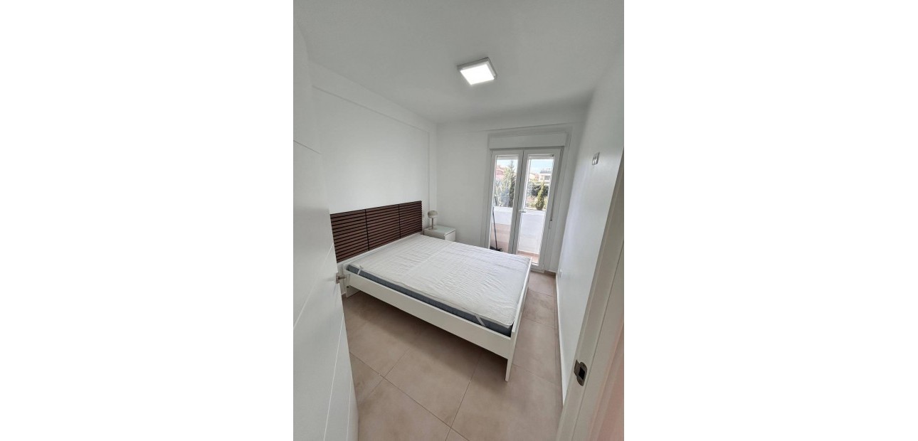 Venta - Apartamento / piso -
Orihuela Costa - La Regia