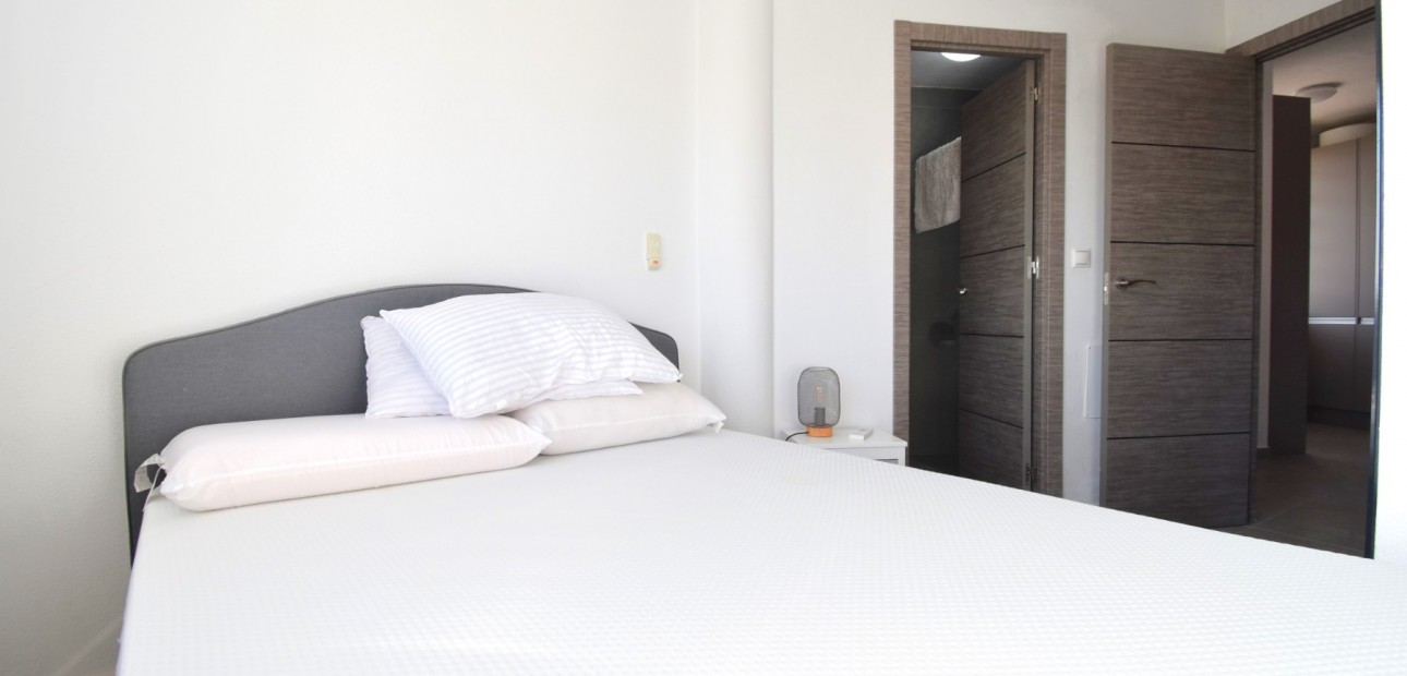 Venta - Apartamento / piso -
Orihuela Costa - Las Filipinas