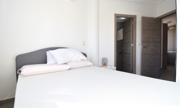 Venta - Apartamento / piso -
Orihuela Costa - Las Filipinas