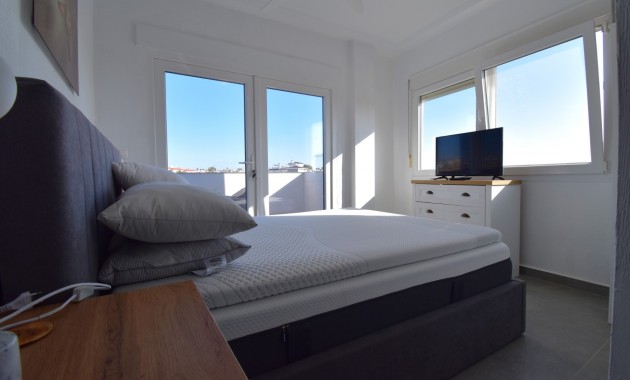 Venta - Apartamento / piso -
Orihuela Costa - Las Filipinas