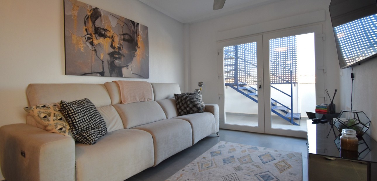Venta - Apartamento / piso -
Orihuela Costa - Las Filipinas