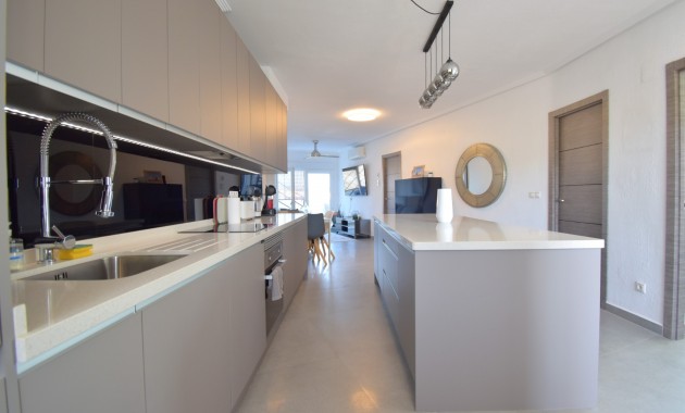 Venta - Apartamento / piso -
Orihuela Costa - Las Filipinas