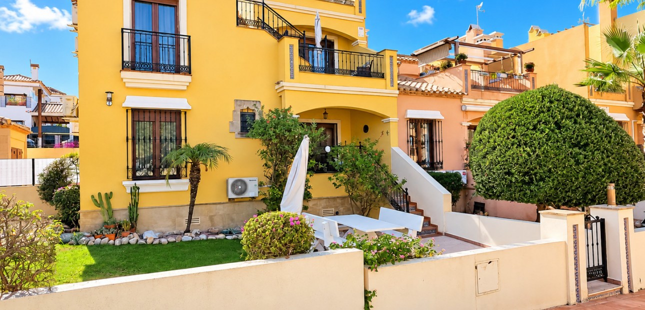 Venta - Apartamento / piso -
Algorfa - La Finca Golf Resort