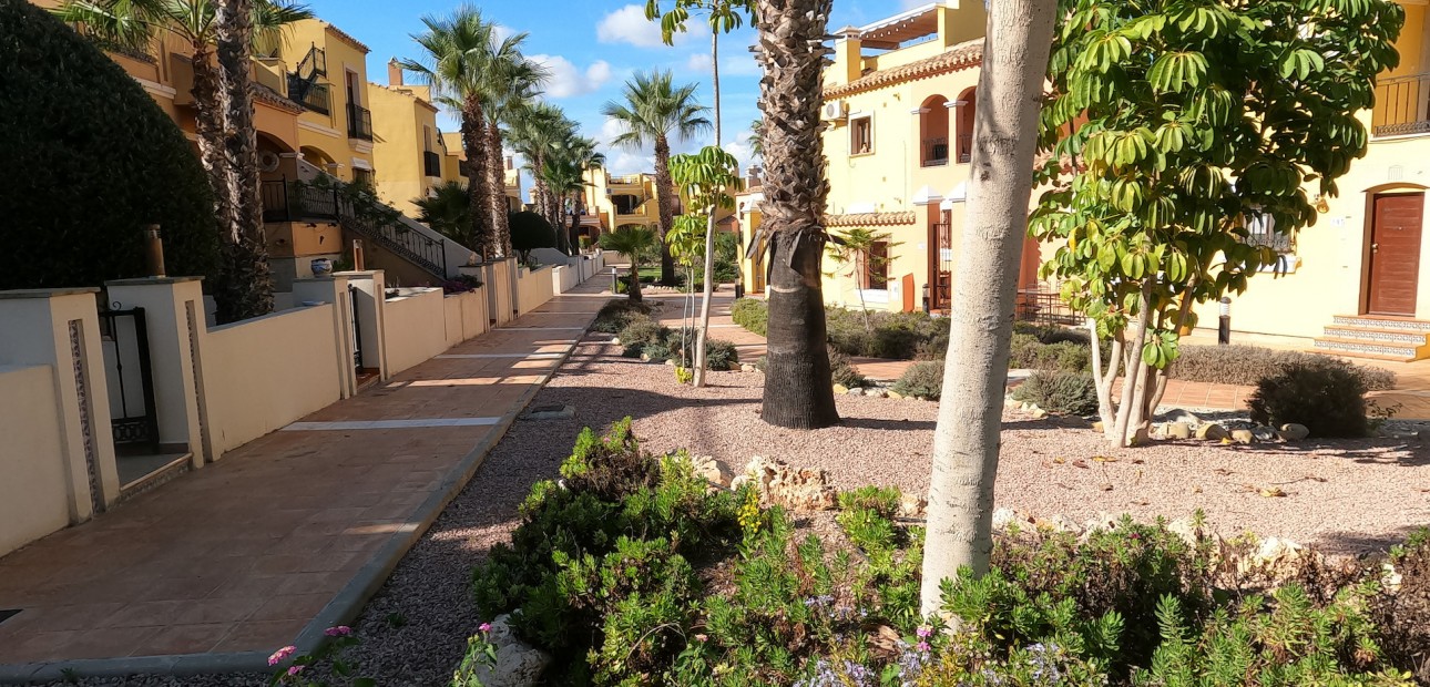 Venta - Apartamento / piso -
Algorfa - La Finca Golf Resort