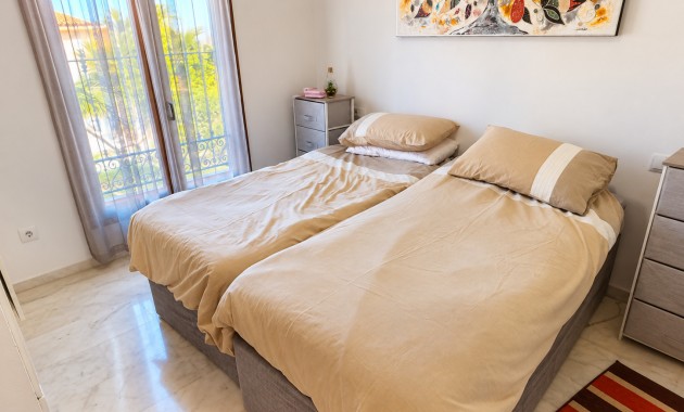 Venta - Apartamento / piso -
Algorfa - La Finca Golf Resort