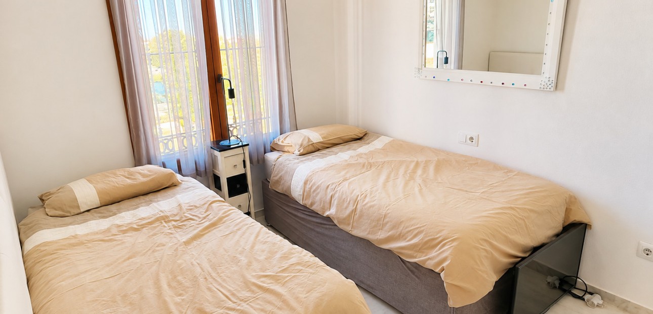 Venta - Apartamento / piso -
Algorfa - La Finca Golf Resort