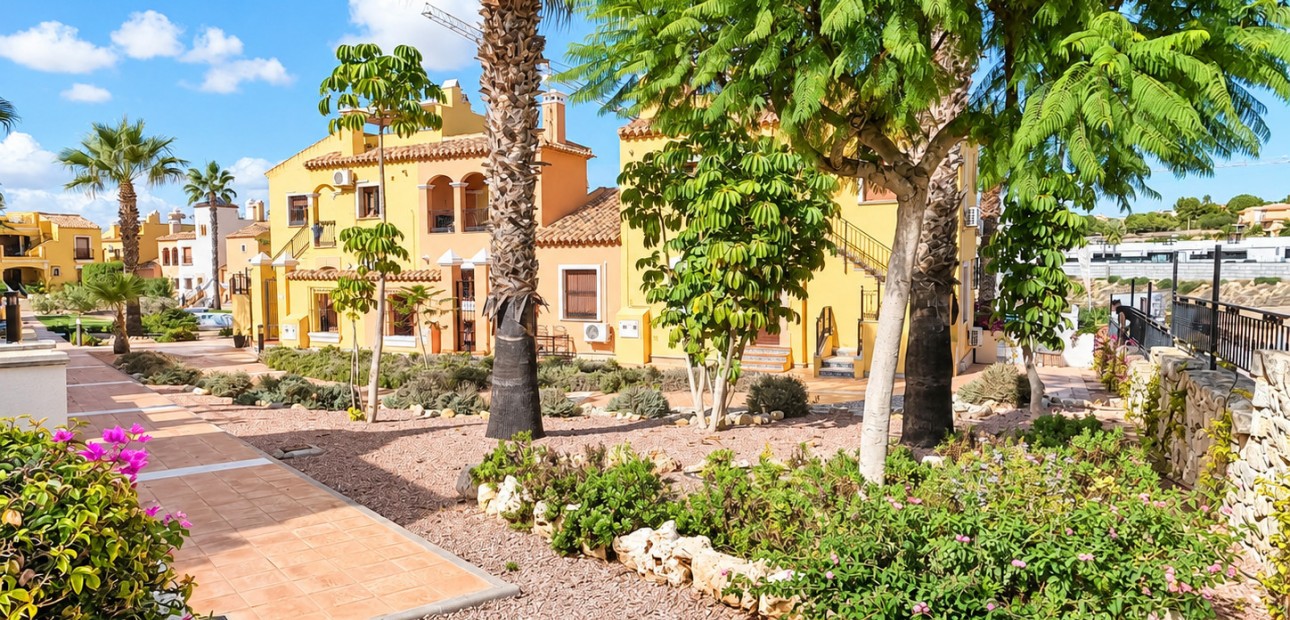 Venta - Apartamento / piso -
Algorfa - La Finca Golf Resort