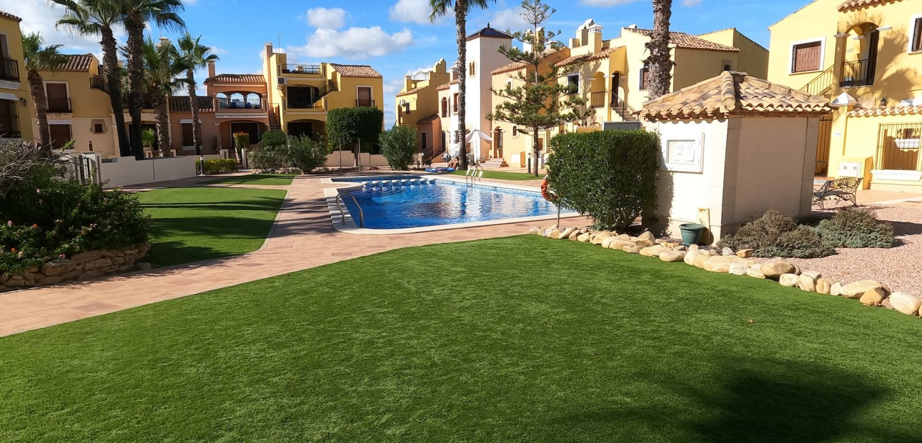 Venta - Apartamento / piso -
Algorfa - La Finca Golf Resort