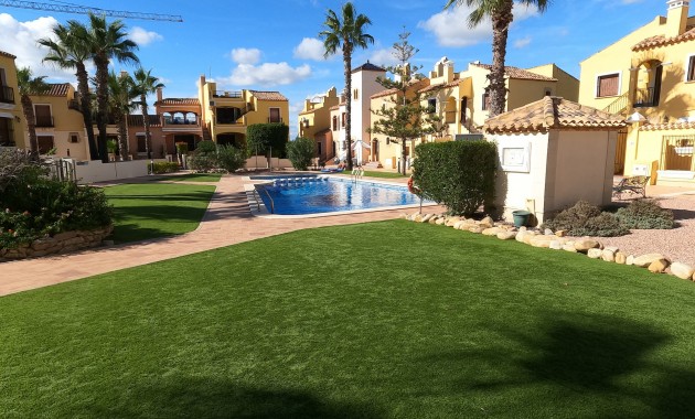 Venta - Apartamento / piso -
Algorfa - La Finca Golf Resort