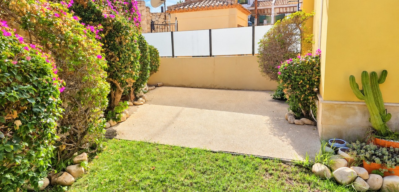 Venta - Apartamento / piso -
Algorfa - La Finca Golf Resort