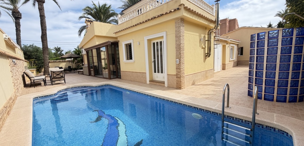 Venta - Detached Villa -
Orihuela Costa - Cabo Roig
