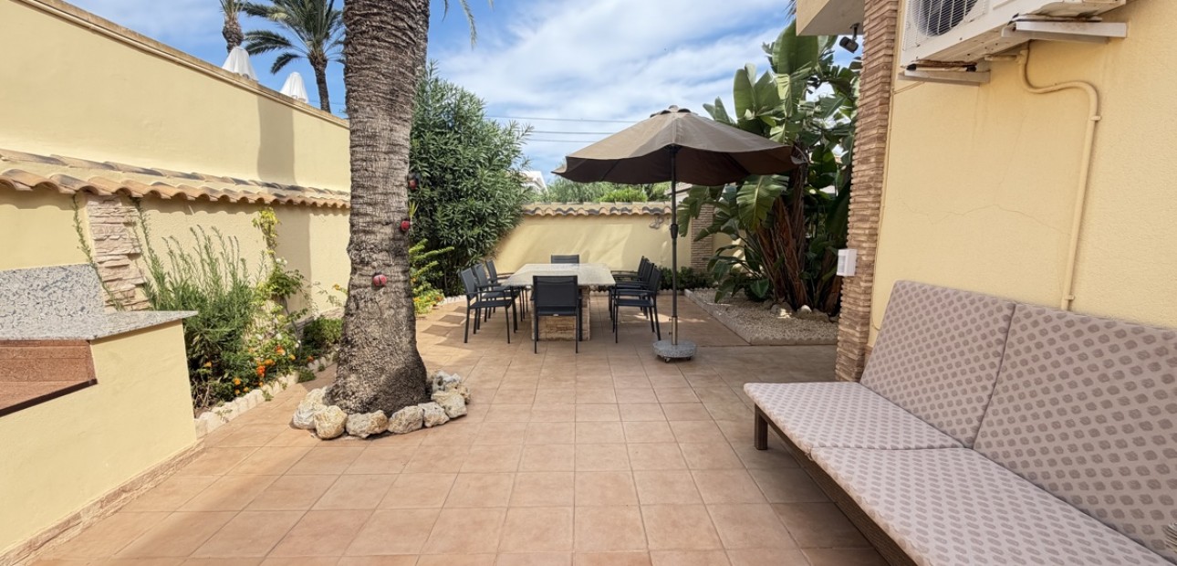 Venta - Detached Villa -
Orihuela Costa - Cabo Roig