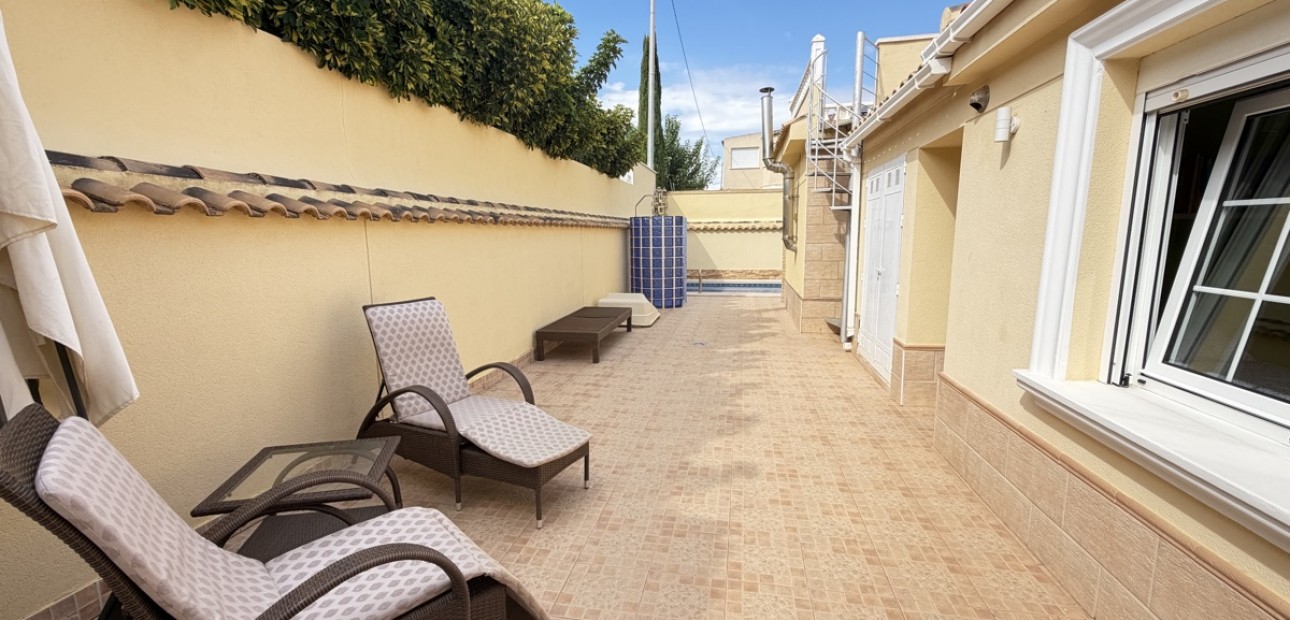 Venta - Detached Villa -
Orihuela Costa - Cabo Roig