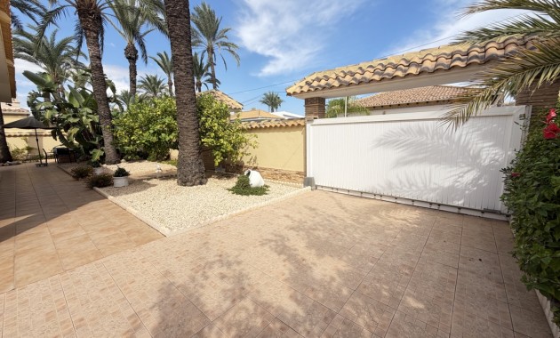 Venta - Detached Villa -
Orihuela Costa - Cabo Roig