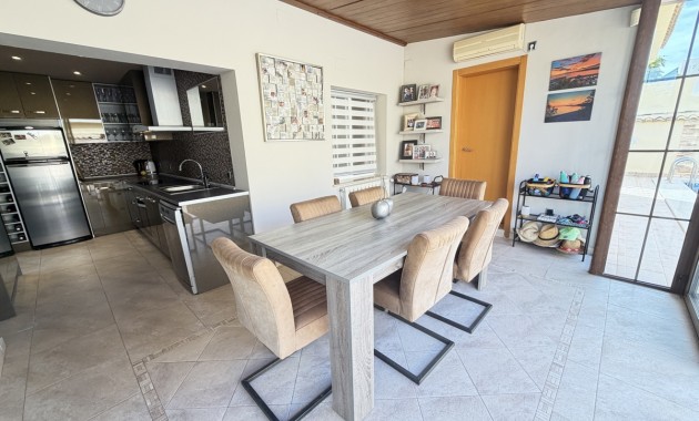 Venta - Detached Villa -
Orihuela Costa - Cabo Roig