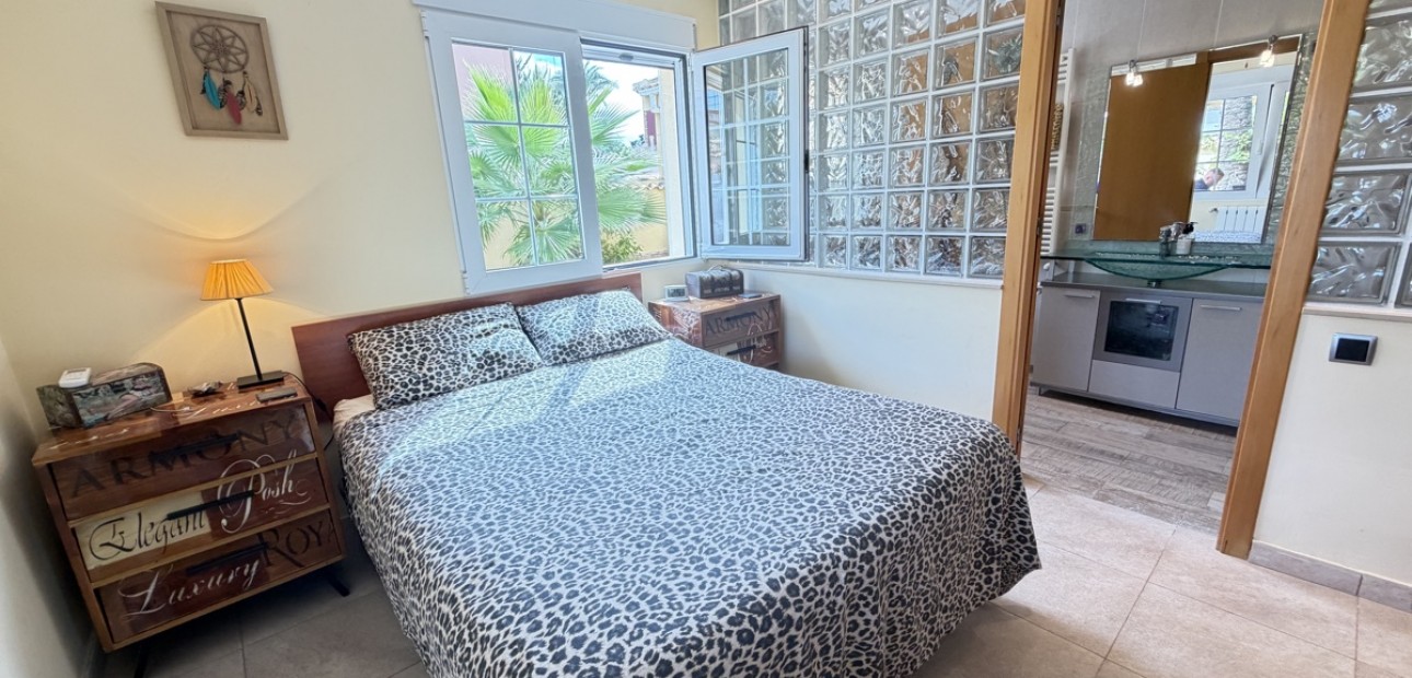 Venta - Detached Villa -
Orihuela Costa - Cabo Roig